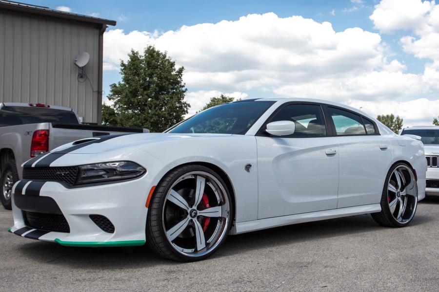 Dodge Charger SRT on Forgiato Wheels (Ritorno) '2017